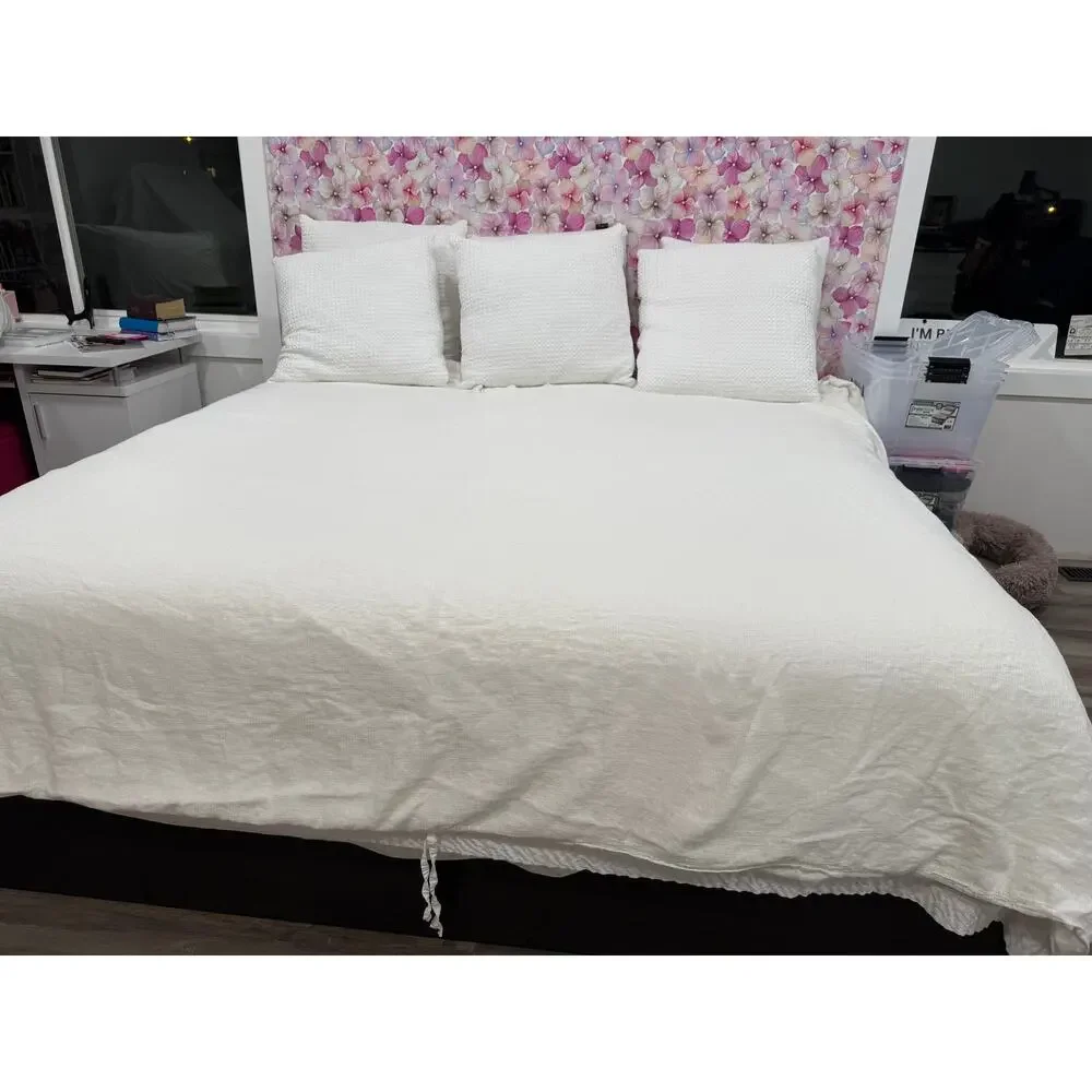 Pottery Barn King Linen Duvet Cover White Button Closure Luxury Bedding 104x90